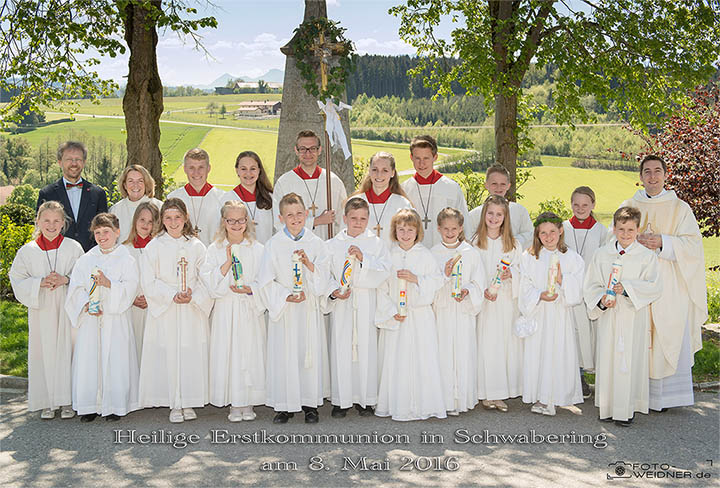 Gruppenfoto Erstkommunion Schwabering 2016