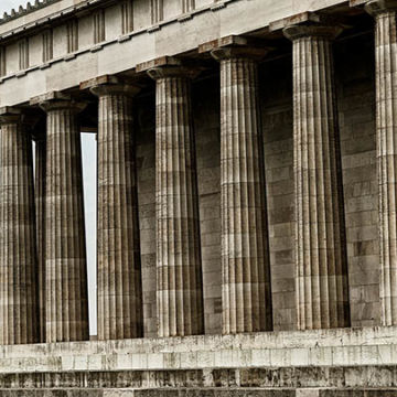 Foto Weidner Hochzeitsfotos - Portraits vom Ehepaar an der Walhalla Hochzeitsfotos vom Ehepaar an der Walhalla